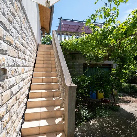 With Wifi Sali, Dugi Otok - 8189 * サリ